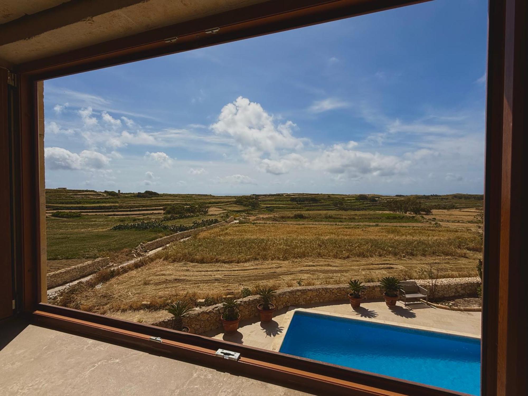 Lonza Gharb Farmhouse Exterior foto